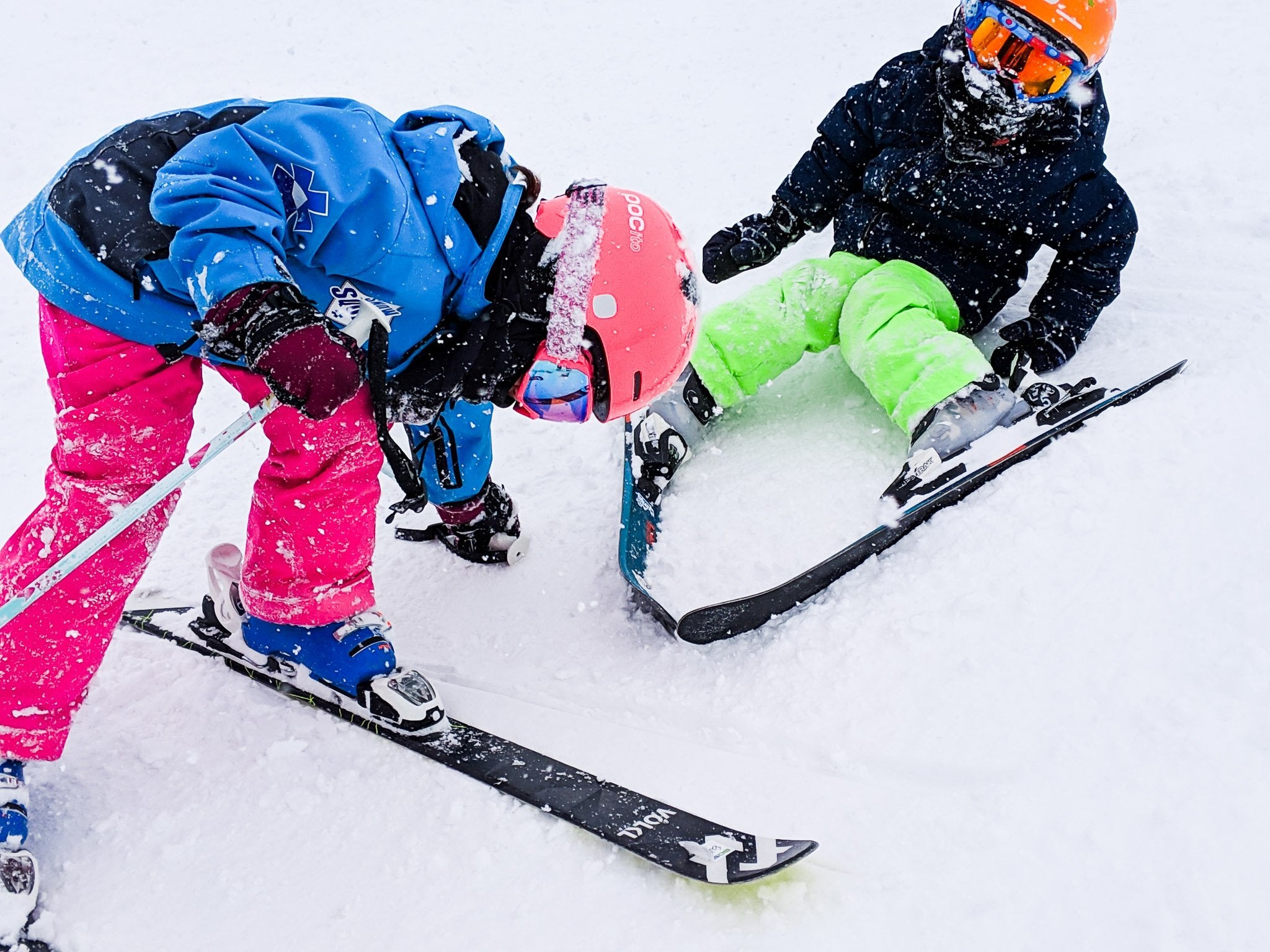 Helmets Save Lives - Top Tips For Kid's Helmet Shopping-SnowKids
