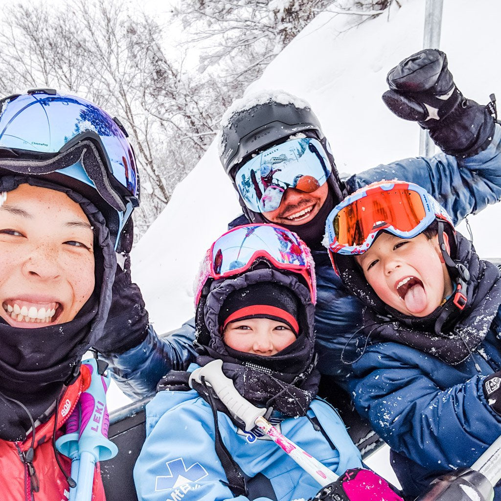 " A family that plays together, stays together "-SnowKids