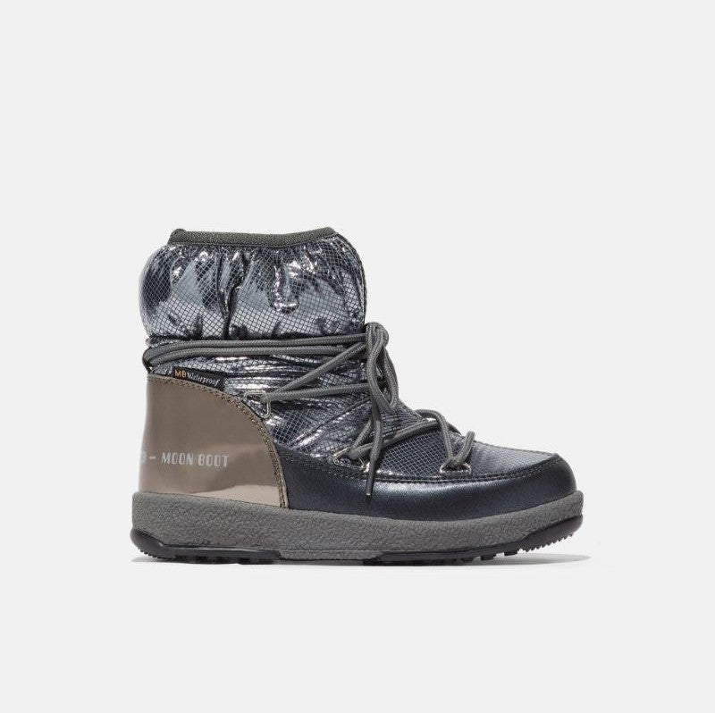 Moon boots supreme hot sale